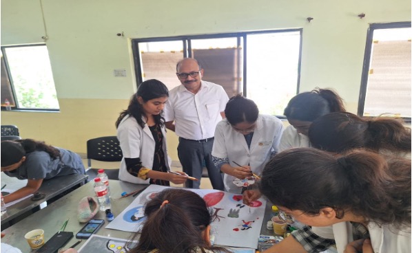 Interdepartmental Painting Competition on Tobacco Hazards (2)
